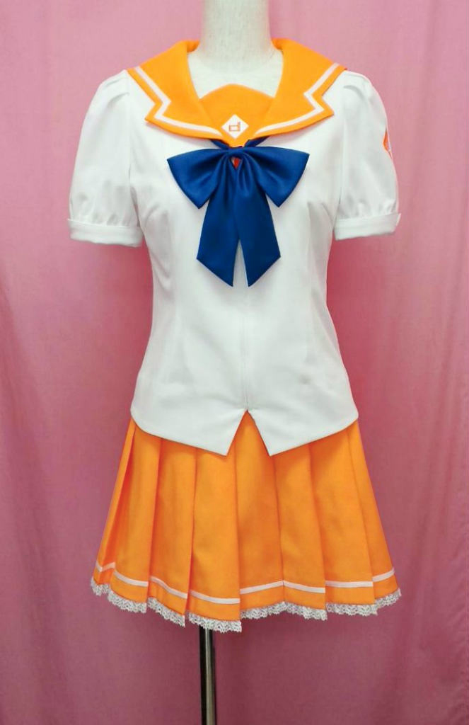 File:Mirai Suenaga with summer school uniform and K-on character style  20110305.jpg - Wikimedia Commons